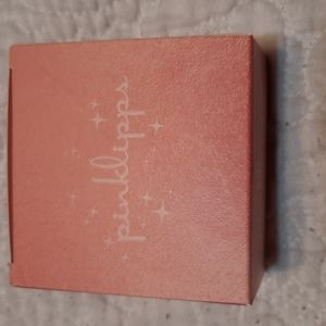 2 X Host Pick Best in Make up posh party!  Pinklipps loose setting powder !